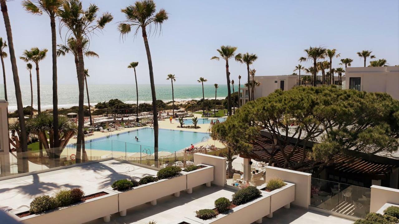 Hipotels Barrosa Park (adults Only) 4*